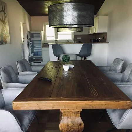 Alpenblick Comfortable Casa vacanze